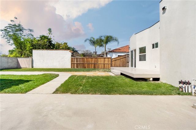 3991 Hubert Avenue, Leimert Park, CA 90008