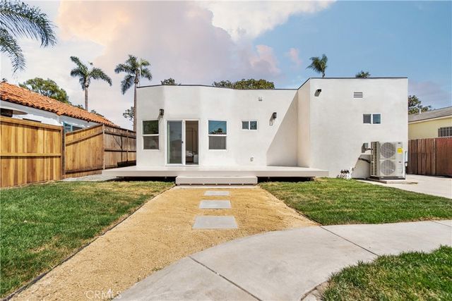 3991 Hubert Avenue, Leimert Park, CA 90008