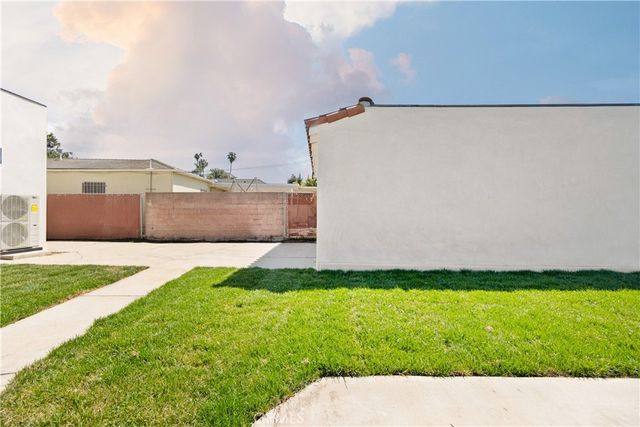 3991 Hubert Avenue, Leimert Park, CA 90008