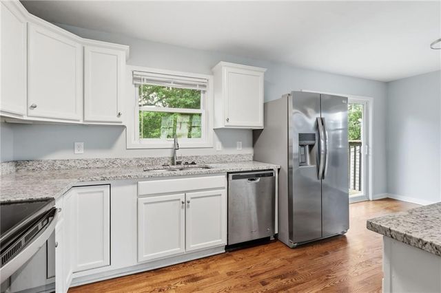 4912 N Smalley Avenue, Kansas City, MO 64119