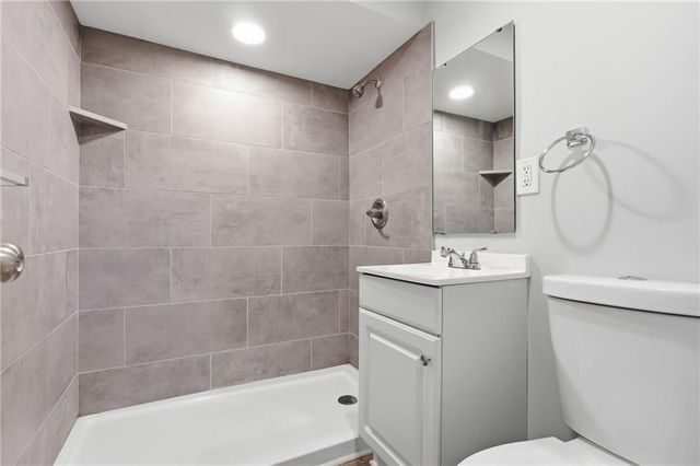 4912 N Smalley Avenue, Kansas City, MO 64119