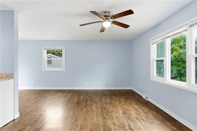 4912 N Smalley Avenue, Kansas City, MO 64119