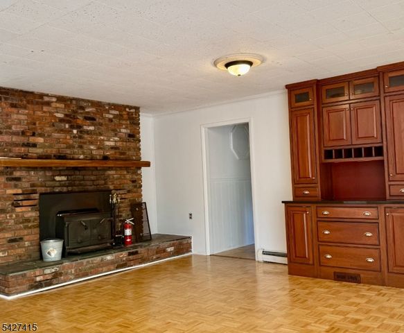 175 Highland Lakes Rd, Vernon Twp., NJ 07422
