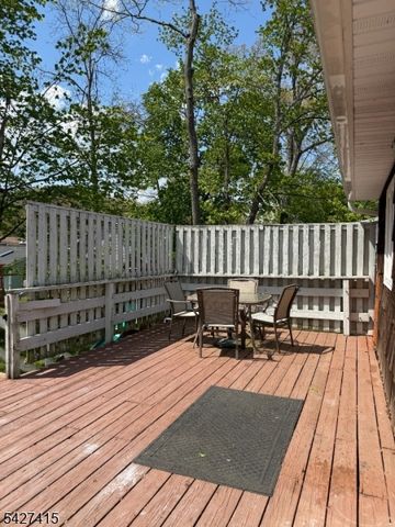 175 Highland Lakes Rd, Vernon Twp., NJ 07422