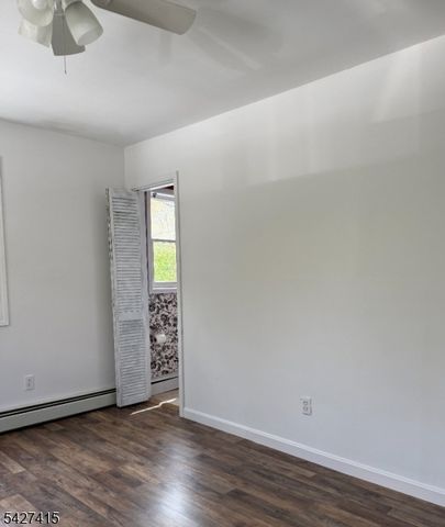 175 Highland Lakes Rd, Vernon Twp., NJ 07422