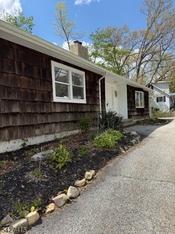 175 Highland Lakes Rd, Vernon Twp., NJ 07422
