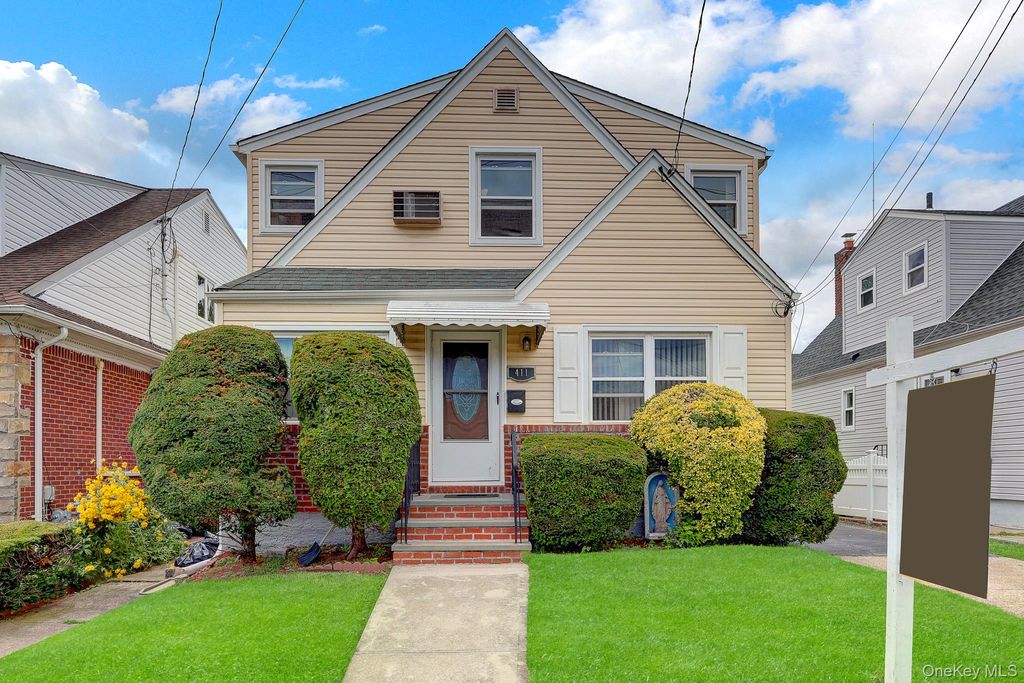 411 New Hyde Park Road, New Hyde Park, NY 11040 — photo 4