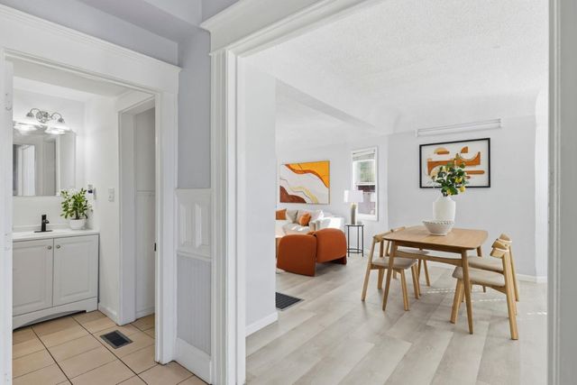 2504 E 24th Street, Oakland, CA 94601