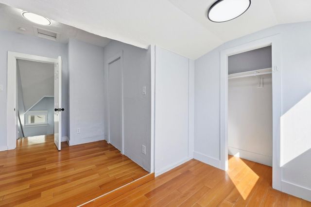 2504 E 24th Street, Oakland, CA 94601