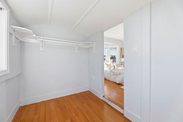 2504 E 24th Street, Oakland, CA 94601