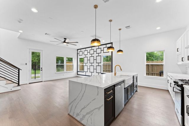 4303 Buck Street, Houston, TX 77020