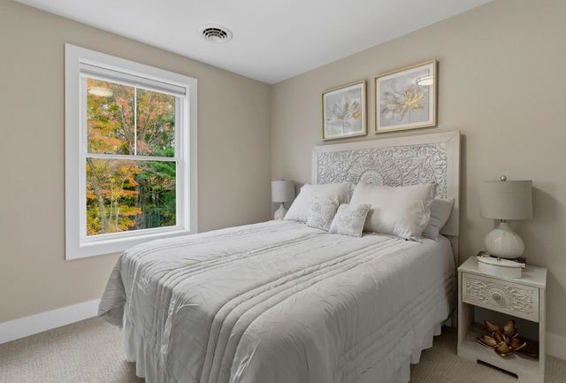 34 Elise Avenue Lot 17, Londonderry, NH 03053
