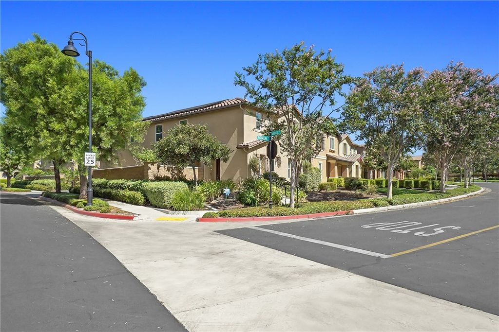 7255 Roselai Court, Corona, CA 92880 — exterior