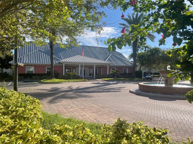 249 POMPANO DRIVE SE D, St Petersburg, FL 33705