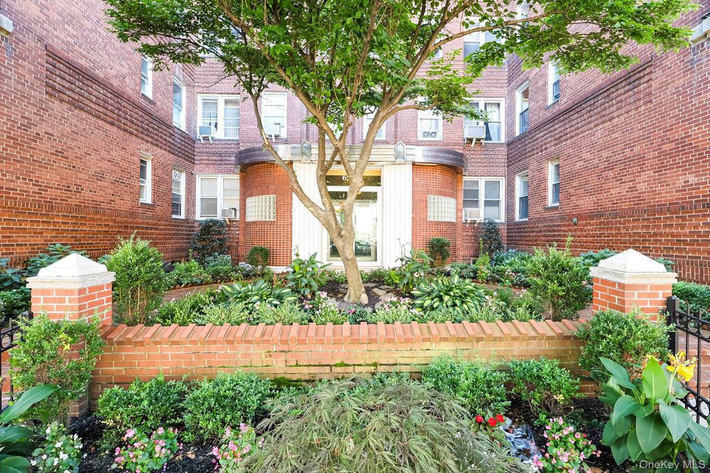 65-36 Wetherole Street 101, Rego Park, NY 11374 — exterior