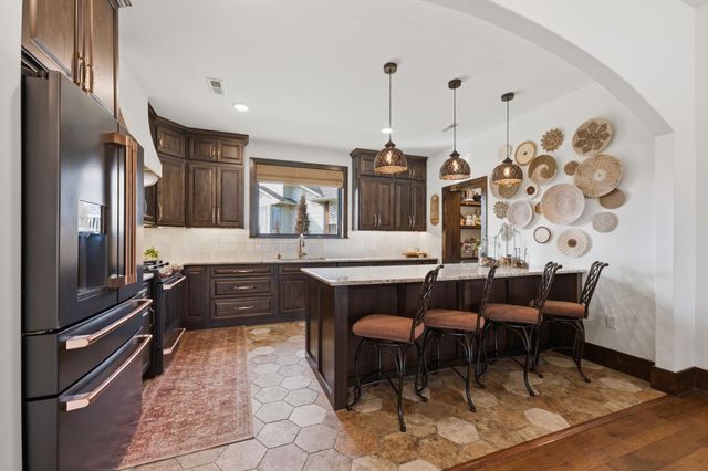 217 S Maple Dunes St, Wichita, KS 67235