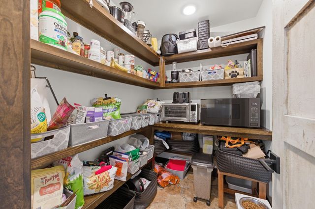 217 S Maple Dunes St, Wichita, KS 67235