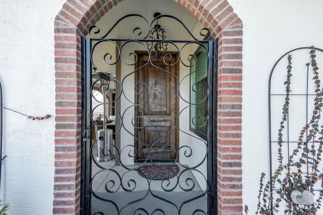 217 S Maple Dunes St, Wichita, KS 67235