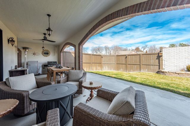 217 S Maple Dunes St, Wichita, KS 67235