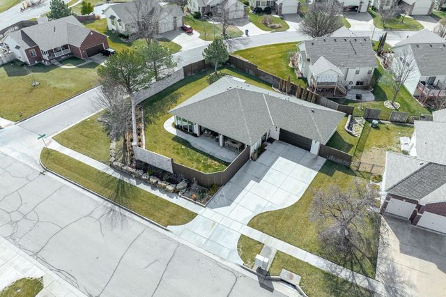 217 S Maple Dunes St, Wichita, KS 67235