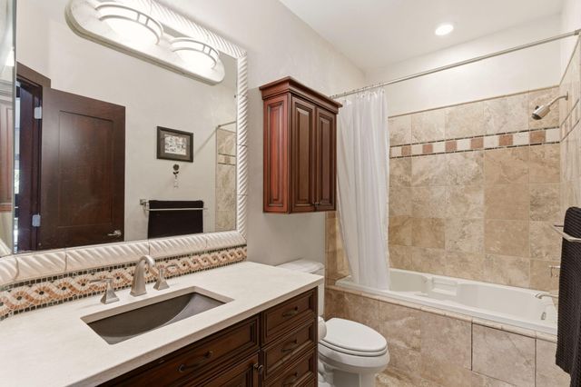 928 State Highway 165, Placitas, NM 87043