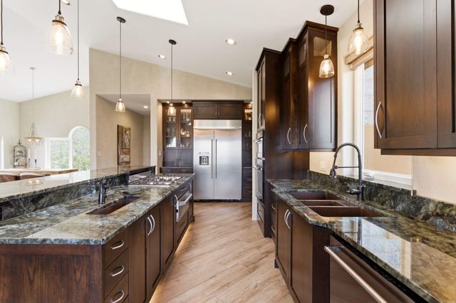928 State Highway 165, Placitas, NM 87043