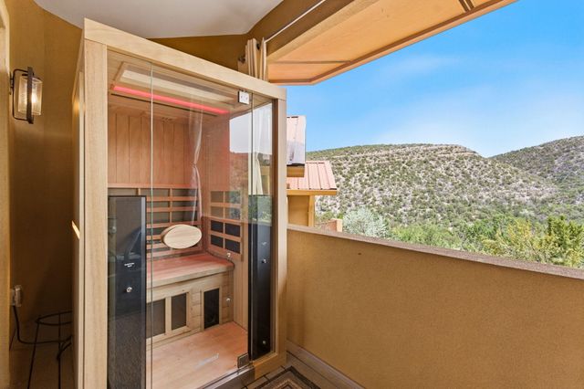 928 State Highway 165, Placitas, NM 87043
