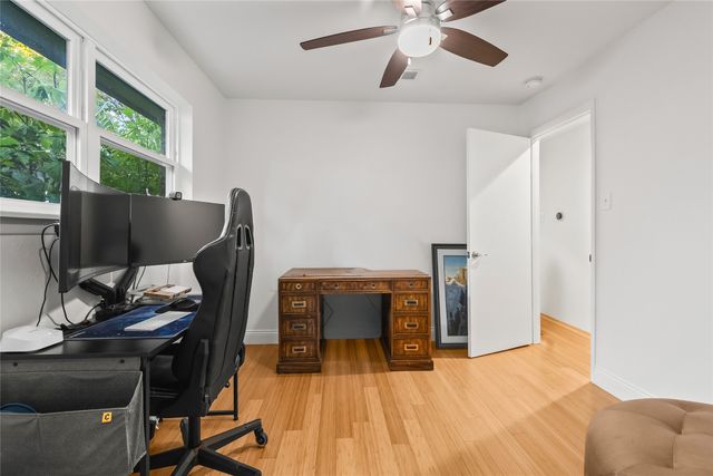 4112 Selkirk Drive W, Fort Worth, TX 76109