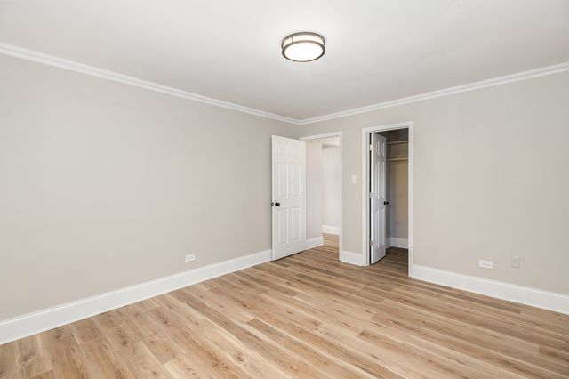 7332 S Honore Street, Chicago, IL 60636