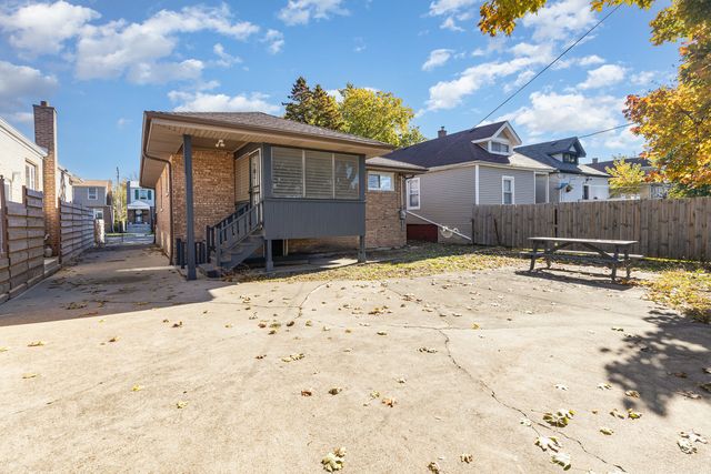 7332 S Honore Street, Chicago, IL 60636