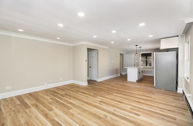 7332 S Honore Street, Chicago, IL 60636