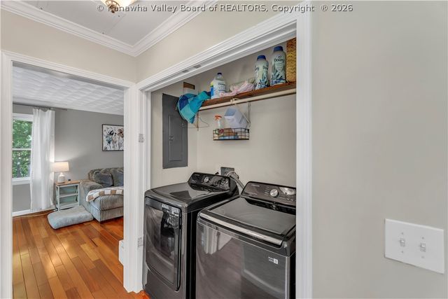 3019 Hillpoint Drive, Charleston, WV 25302
