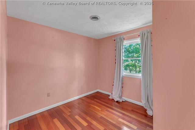 3019 Hillpoint Drive, Charleston, WV 25302