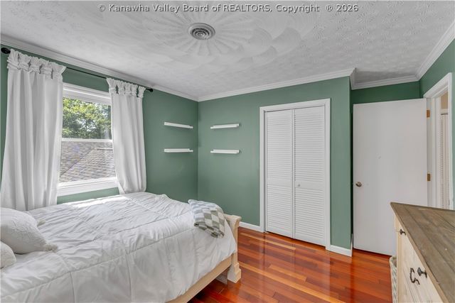 3019 Hillpoint Drive, Charleston, WV 25302