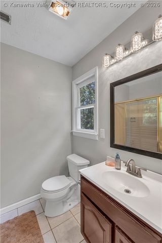 3019 Hillpoint Drive, Charleston, WV 25302
