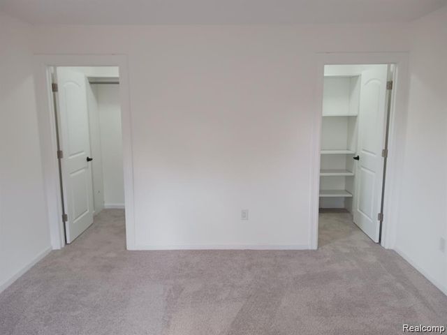 6537 Pardee Road, Taylor, MI 48180