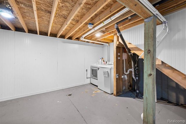6537 Pardee Road, Taylor, MI 48180