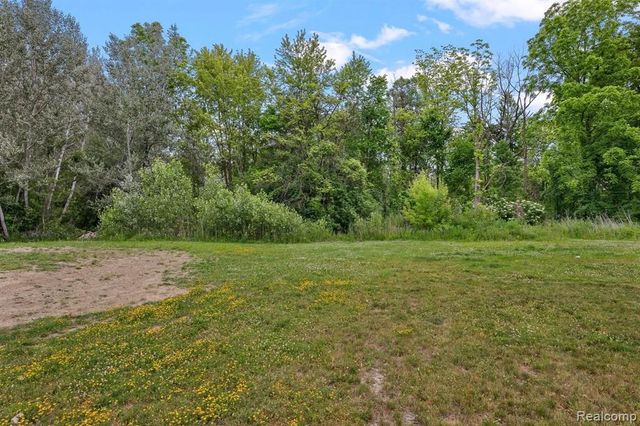 6537 Pardee Road, Taylor, MI 48180