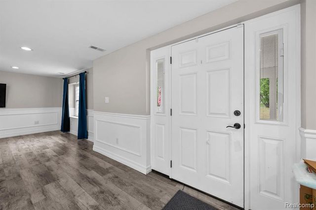 6537 Pardee Road, Taylor, MI 48180