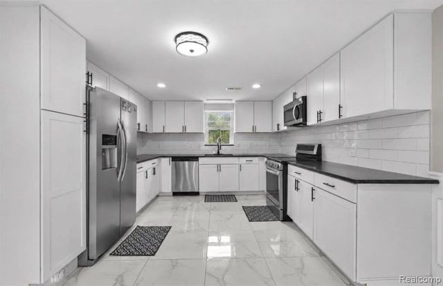 6537 Pardee Road, Taylor, MI 48180