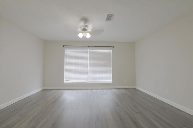 2825 Hickory Limb Court, League City, TX 77573