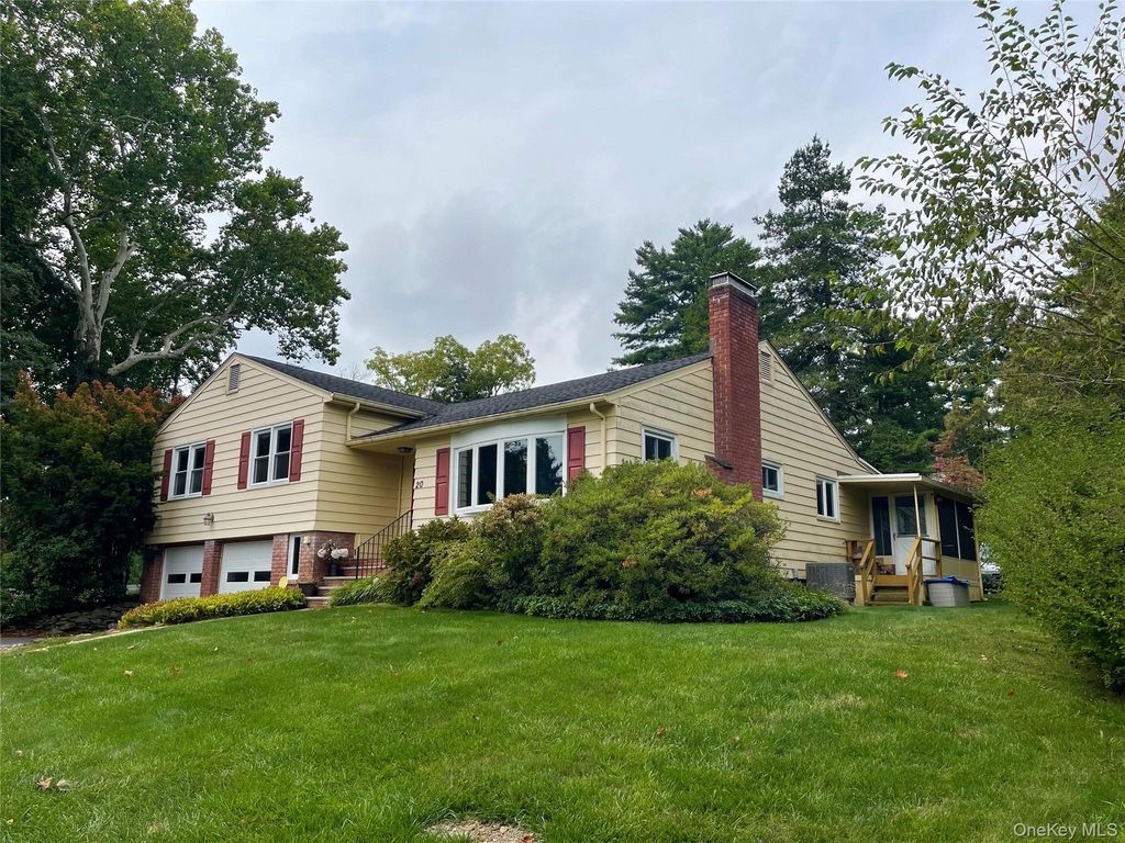20 Kimball Road, Poughkeepsie, NY 12601