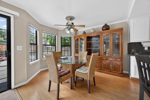 5112 Laguna Woods Dr, Elk Grove, CA 95758