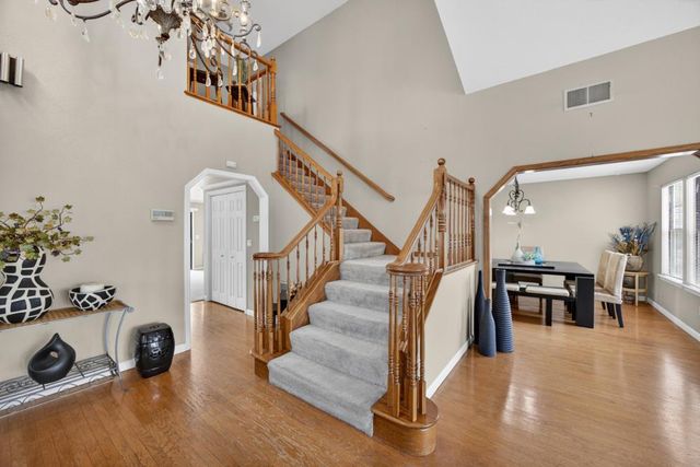 5112 Laguna Woods Dr, Elk Grove, CA 95758