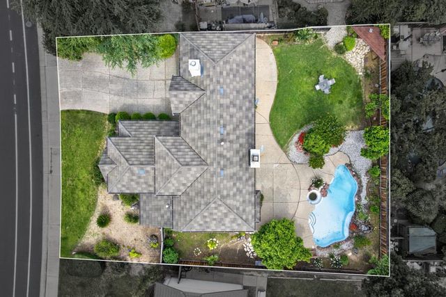 5112 Laguna Woods Dr, Elk Grove, CA 95758