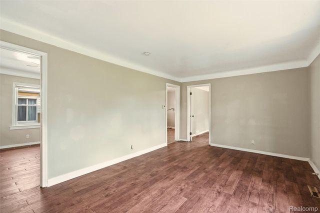 20426 Salem Street, Detroit, MI 48219