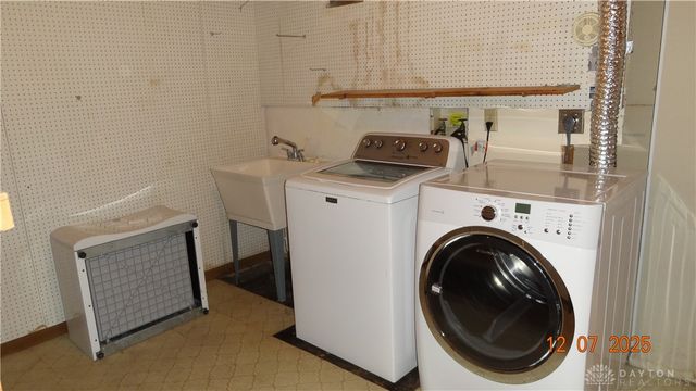 4734 Rushwood Circle, Englewood, OH 45322