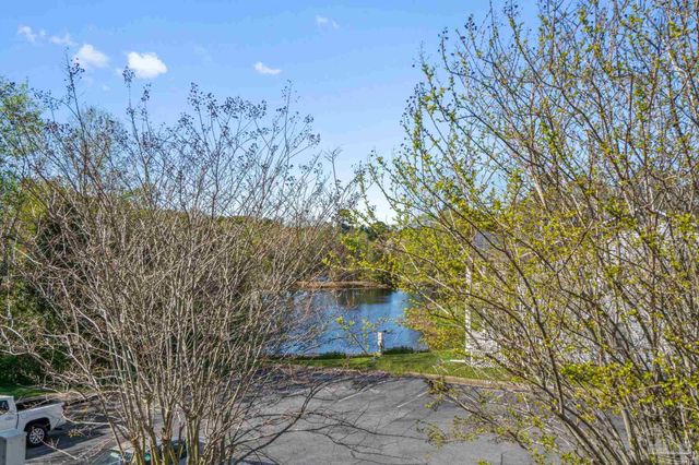 1500 E Johnson Ave 203, Pensacola, FL 32514