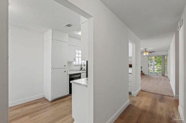 1500 E Johnson Ave 203, Pensacola, FL 32514