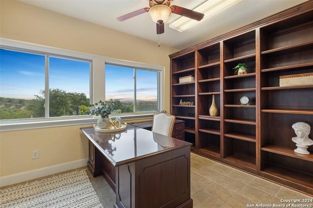 1900 Byrd Ranch, Johnson City, TX 78636